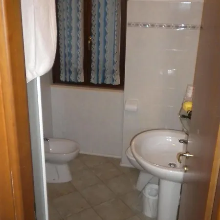 ベッド・アンド・ブレックファスト La Chicca Cassine